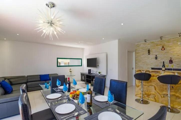 Spacious Private Villa & Private Heated Pool - Villa Sunshine Costa Teguise Ισπανία